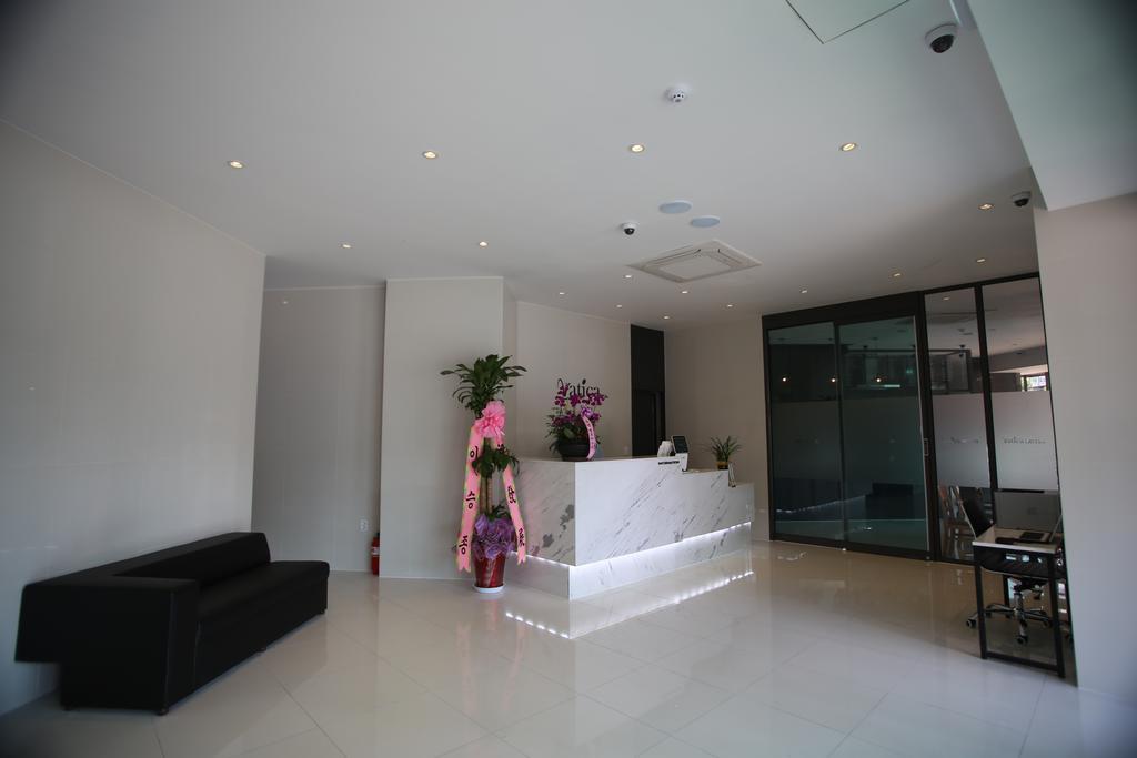 Vatica Hotel Dongdaemun Сеул Екстериор снимка