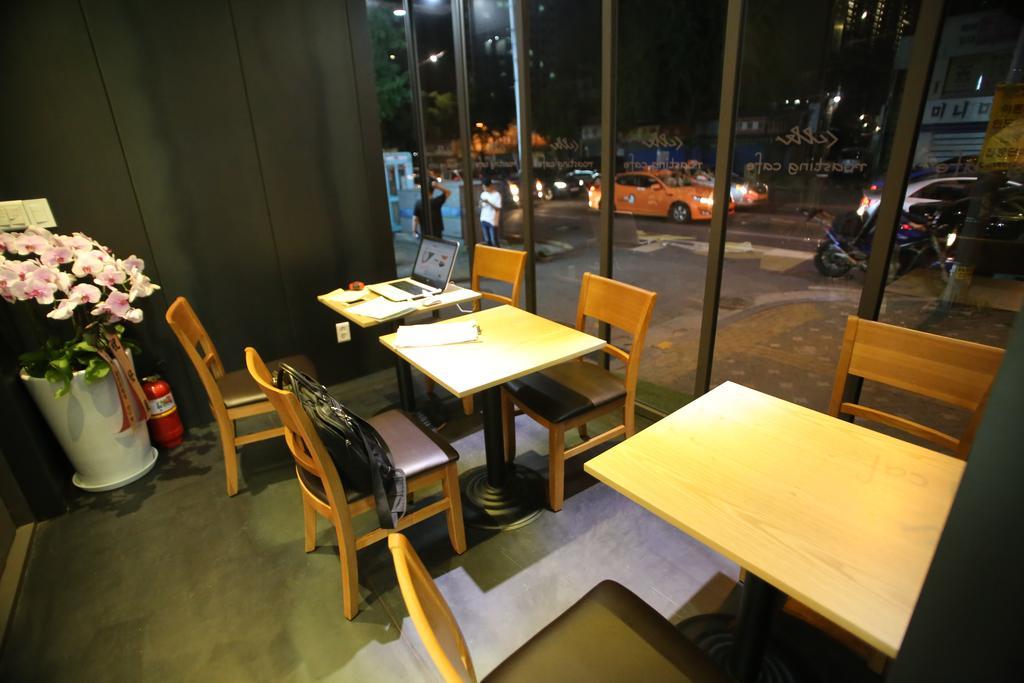 Vatica Hotel Dongdaemun Сеул Екстериор снимка
