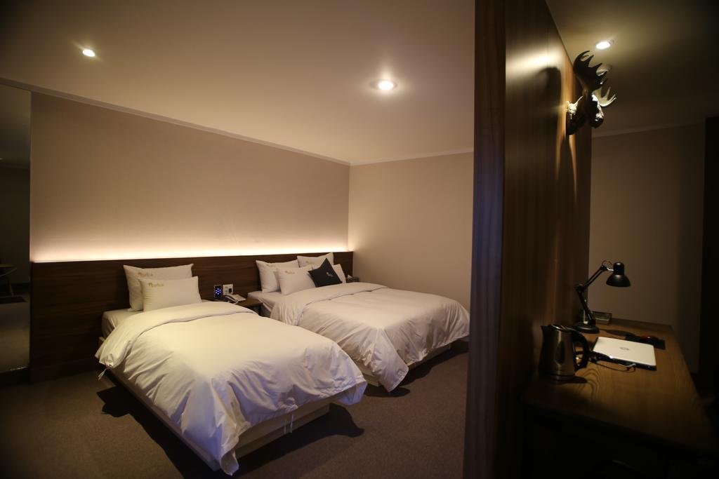 Vatica Hotel Dongdaemun Сеул Екстериор снимка